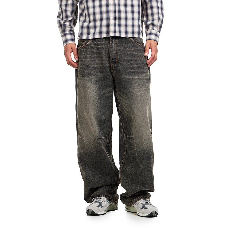 Wide Cut Denim Jeans