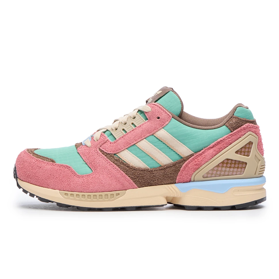 ZX 8000