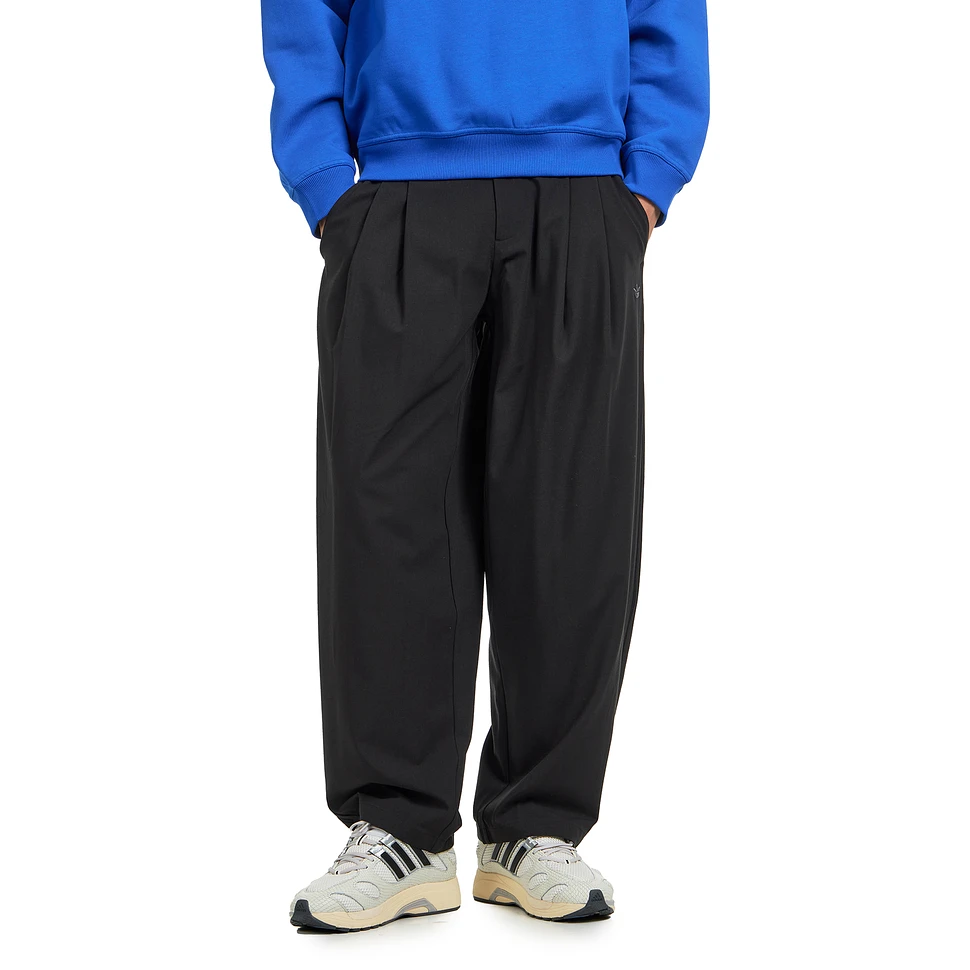 Tracksuit Pants M